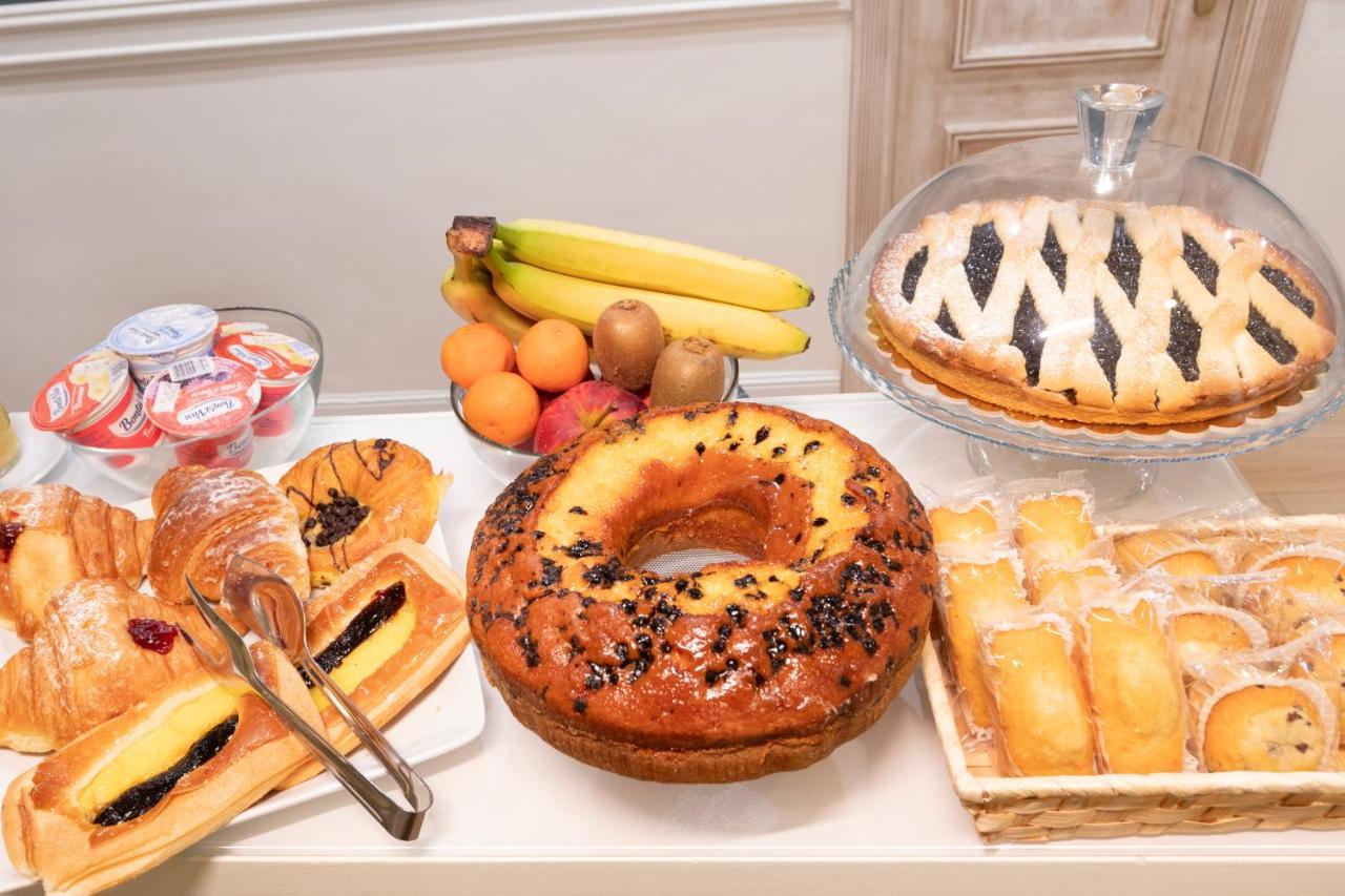 Piccolo Imperiale Bed & Breakfast Rome Exterior photo