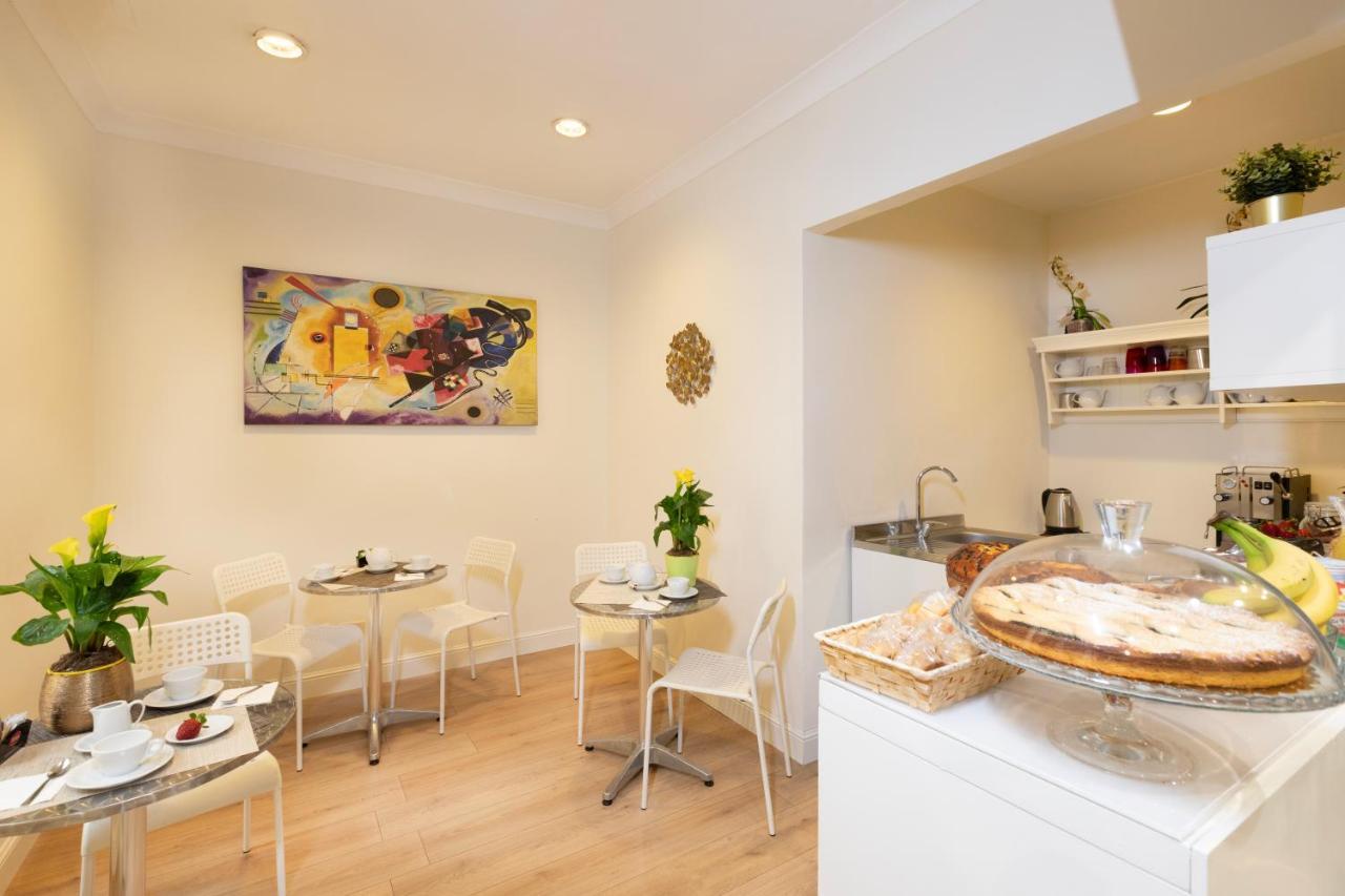 Piccolo Imperiale Bed & Breakfast Rome Exterior photo
